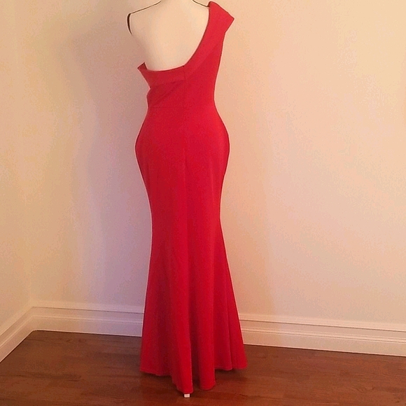 One shoulder maxi dress - Picture 4 of 7
